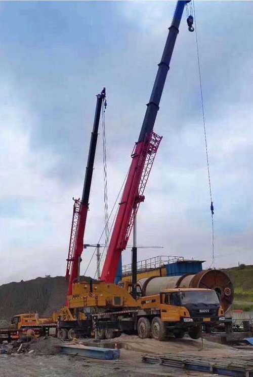 李南勇,公司经营范围包括:一般项目:装卸搬运;建筑工程机械与设备租赁